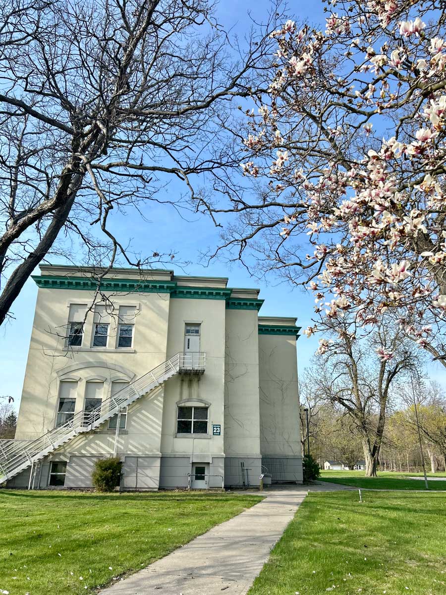 Planewave Campus Building